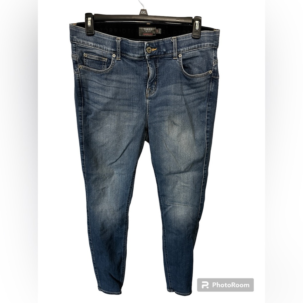 Torrid size 16 Bombshell Skinny Jeans